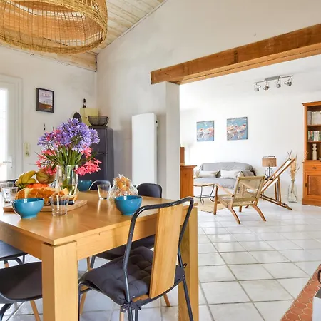 Σπίτι διακοπών A 800 M De La Mer, Jolie Maison Avec Jardin Pour 7 *